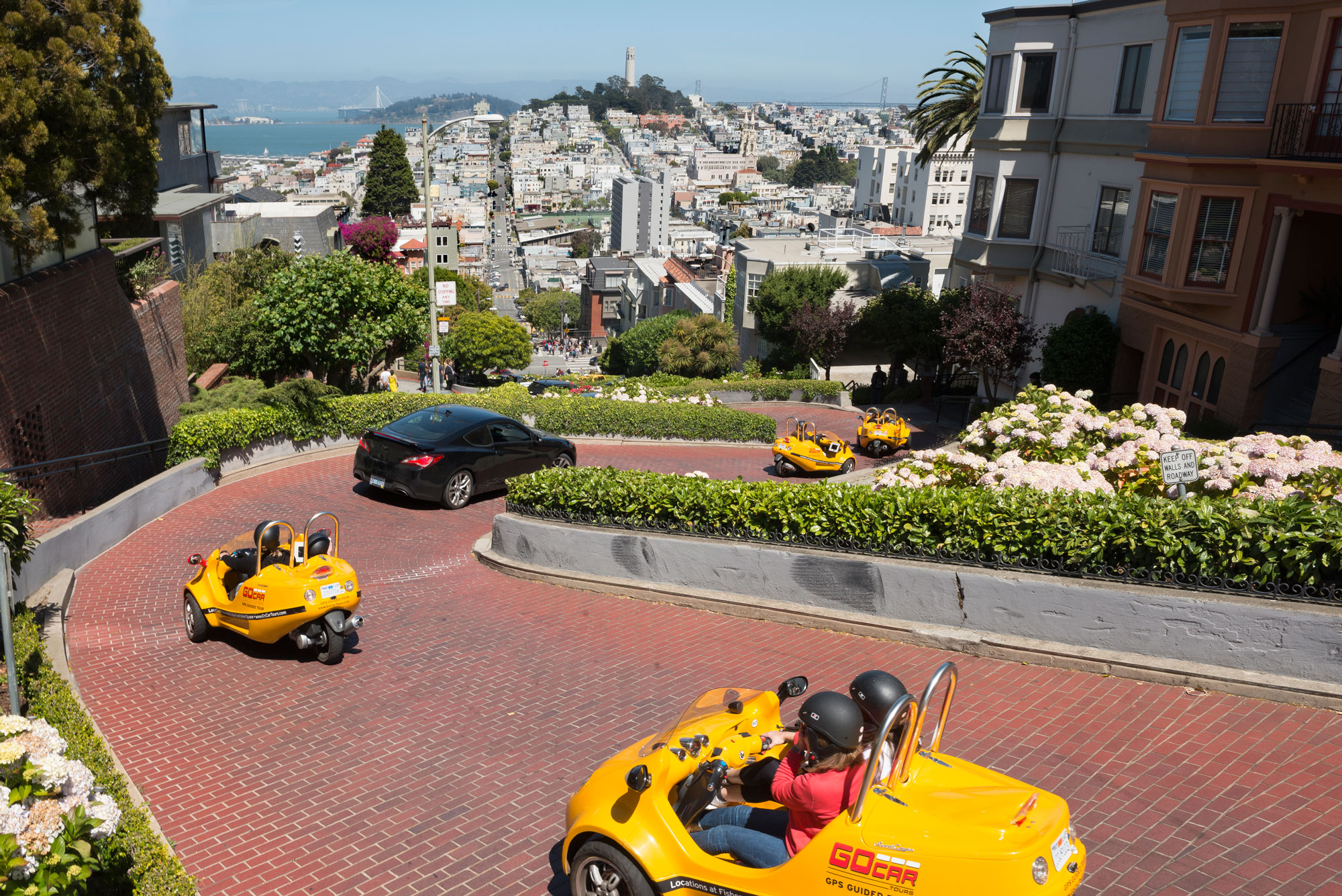 GoCar Tours | Sightseeing & Story Telling Car Exploring San Francisco San Diego and Las Vegas